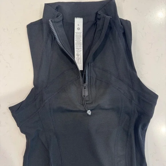 Lululemon Dress Womens 6 Black Excellent Quarter Zip Sleeveless Mini Racerback - Picture 2 of 3